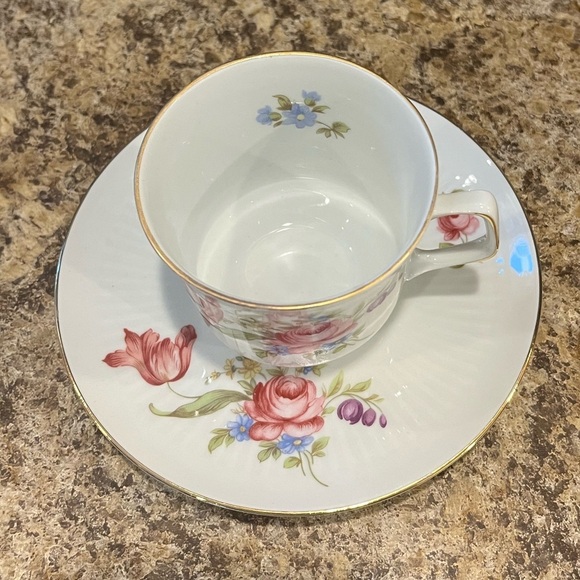 Vintage Bareuther Pink Rose and Floral Teacup and Saucer Made in Bavaria - Picture 10 of 13